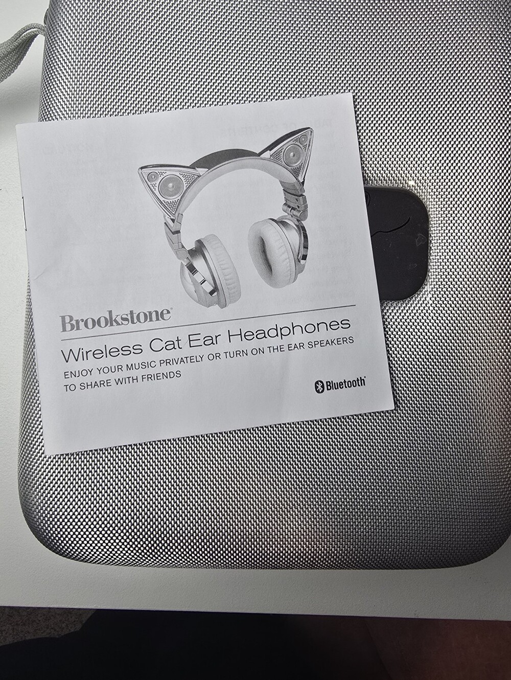 Limited Edition Ariana Grande Brookstone Cat Ear Headphones – Complete Set - Picture 9 of 10